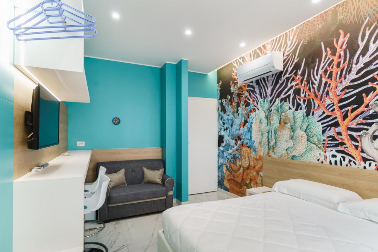Abissi Room One Step From The Sea Trani Luaran gambar