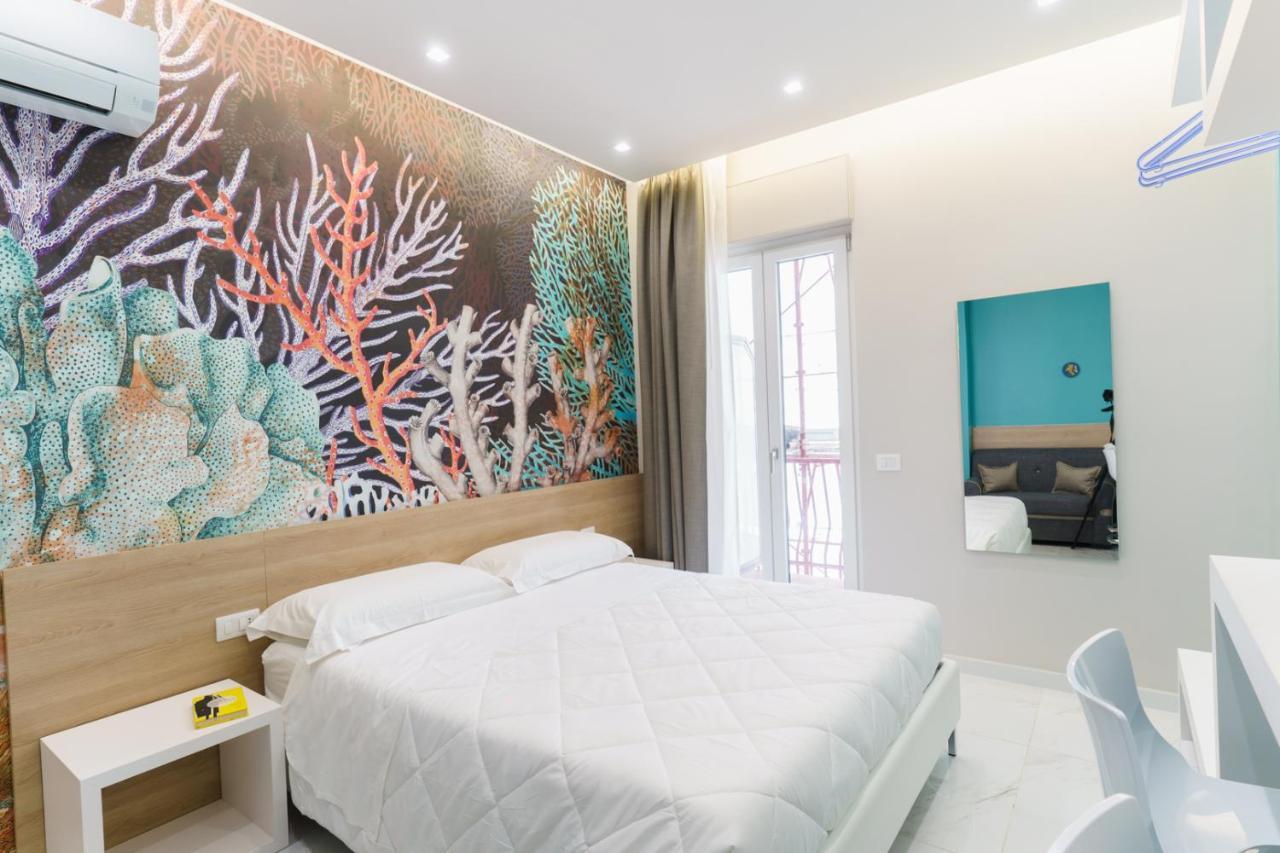 Abissi Room One Step From The Sea Trani Luaran gambar