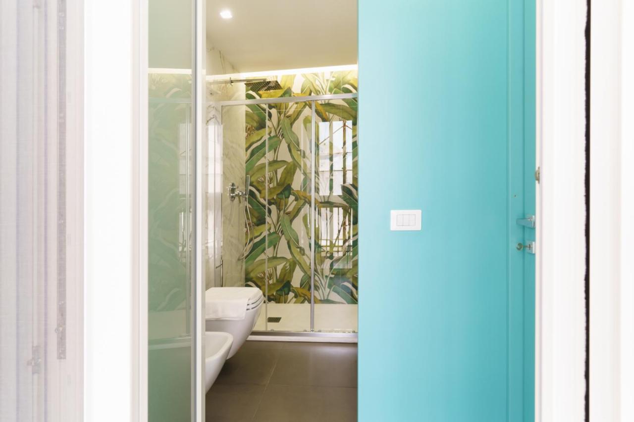 Abissi Room One Step From The Sea Trani Luaran gambar