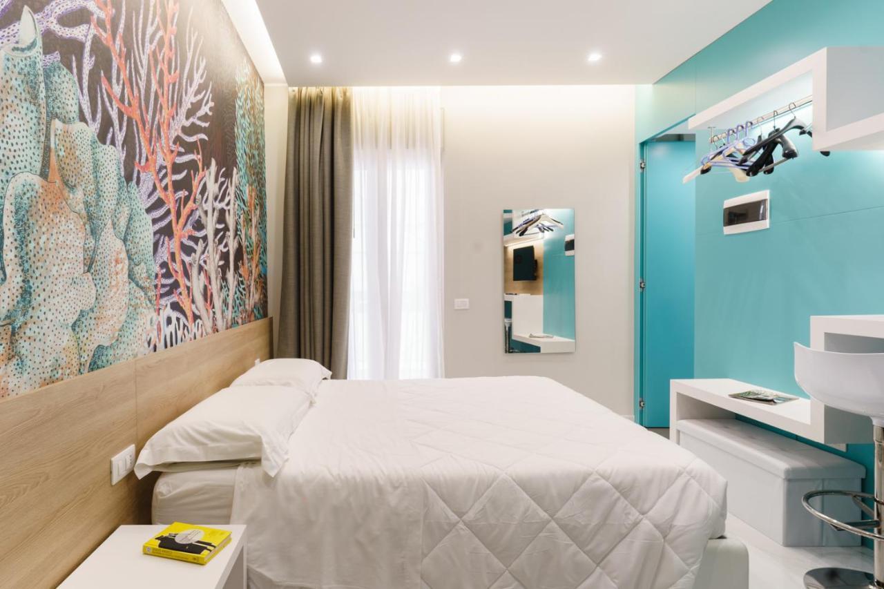 Abissi Room One Step From The Sea Trani Luaran gambar